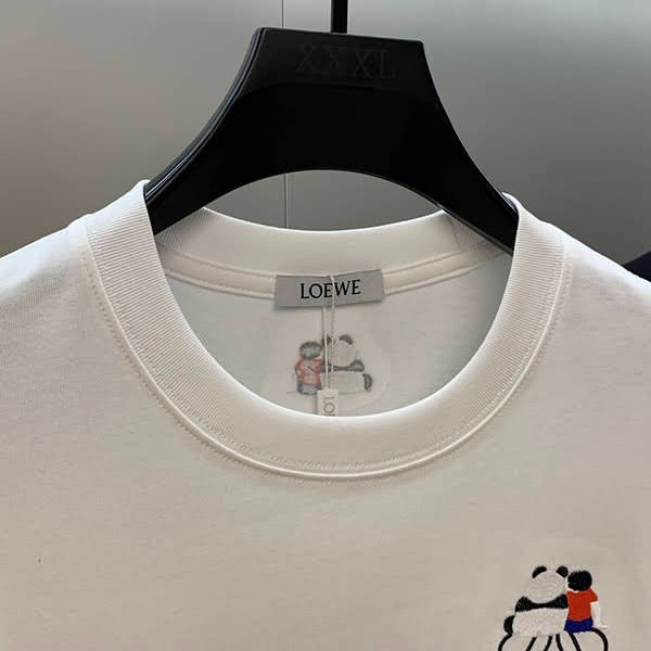 《大人気》ロエベ スナフジタ コラボ リラックスTシャツ 偽物 2色 loa00366